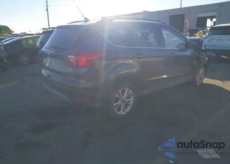 2019 Ford Escape Sel z USA, uszkodzony, nr VIN 1FMCU9HD3KUC04280